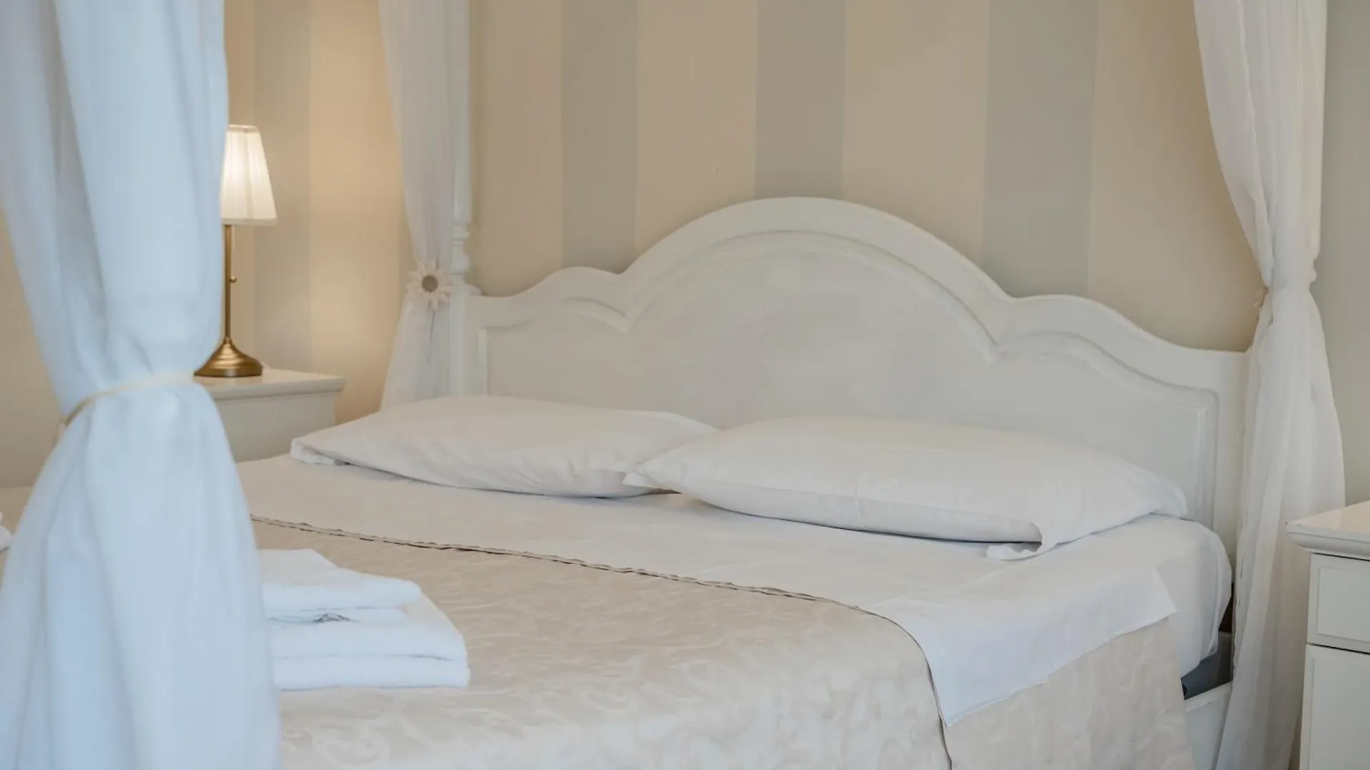 Al Filarmonico Hotel Verona Guest house
